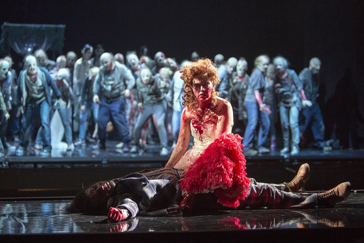 Der-Vampyr-Komische-Oper-Berlin